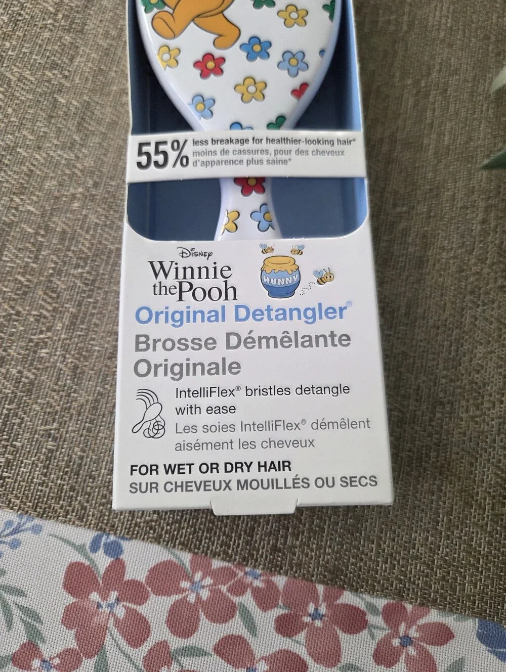 Disney Winnie the Pooh Original Detangler - White with Multicolor Flowers